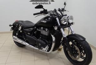 TRIUMPH THUNDERBIRD 1700 STORM